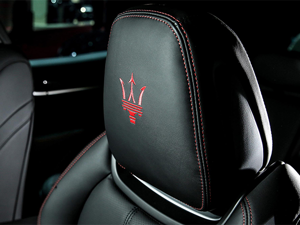 وصول مازيراتي كواتروبورتيه GTS بنسخة نريسيمو الى دولة الإمارات